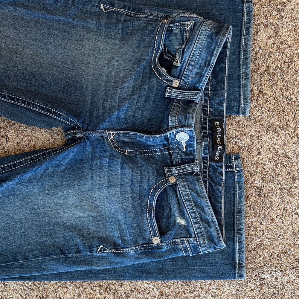 Express Women's Dark Blue Boot Cut Low Rise Jeans 6L